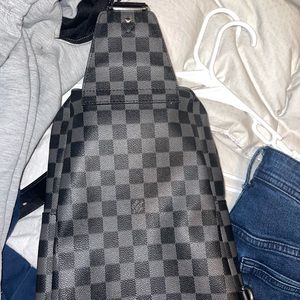 louis vuitton shoulder bag